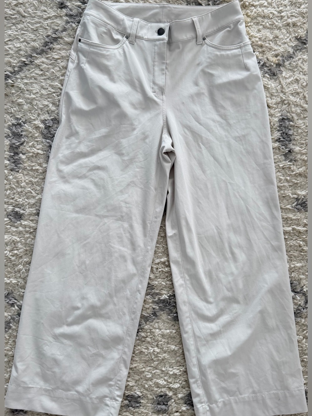 Lululemon Women’s Cream City Sleek 5 Pocket Wide-Leg 7/8 High Rise Pant 27